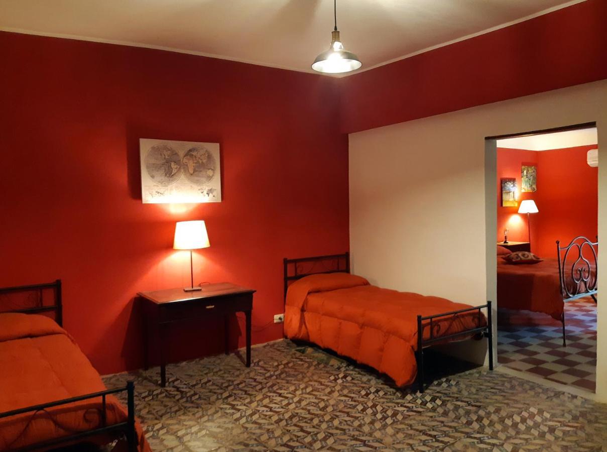 Bed and Breakfast Antico Palazzo Affitti Brevi Пьяцца-Армерина Экстерьер фото